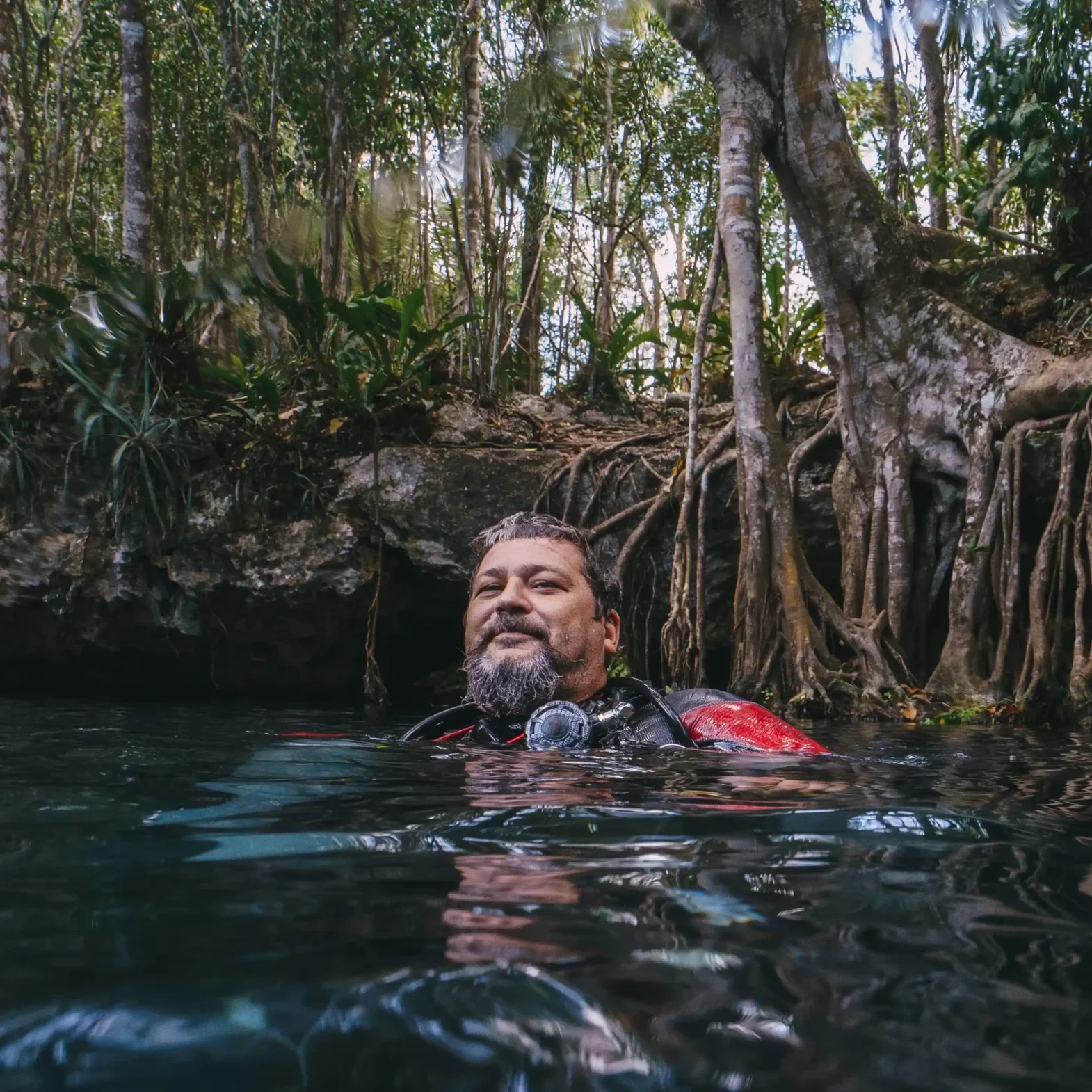 split-photo-of-technical-diving-instructor-in-cenote