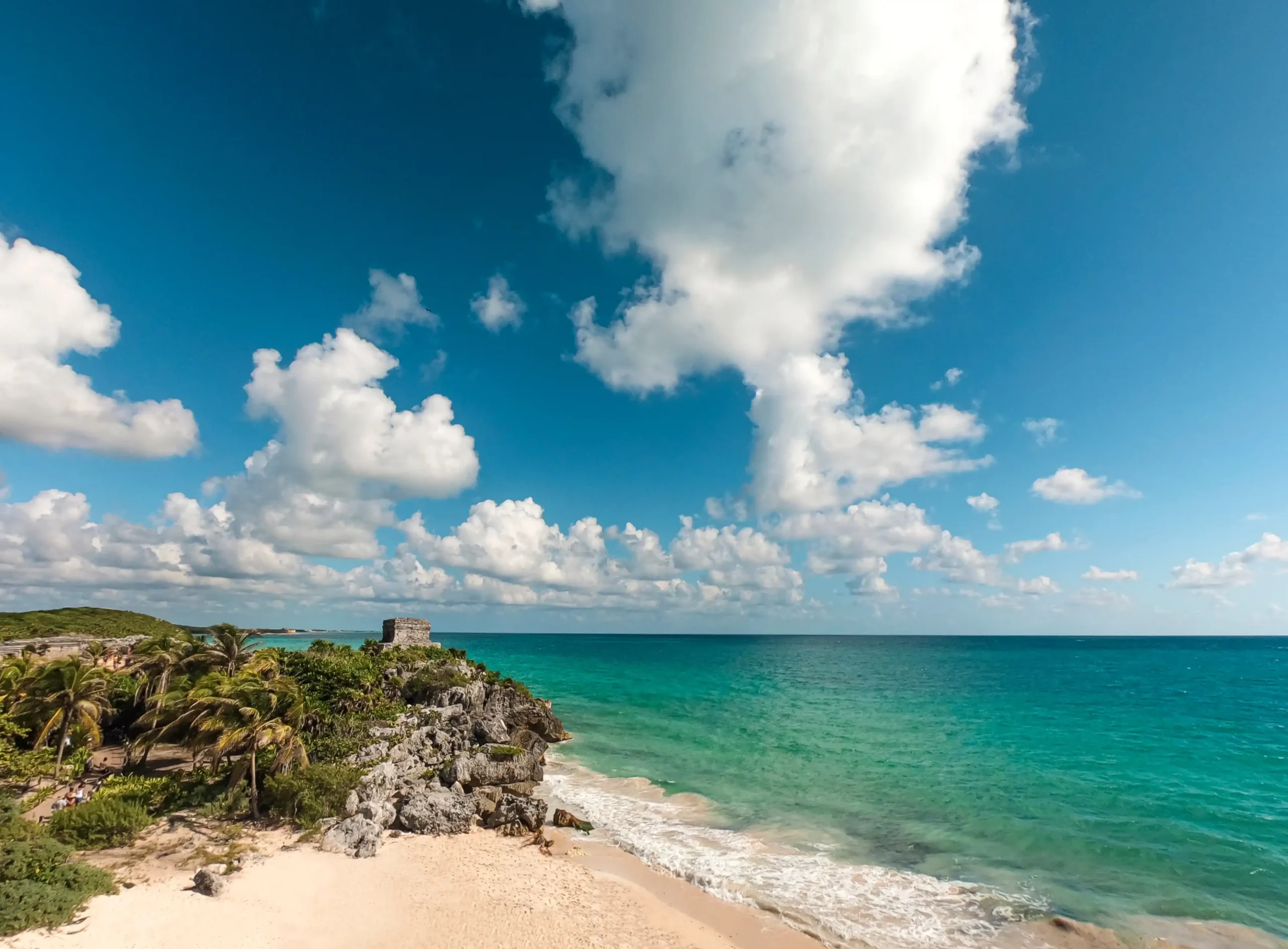 erick-morales-oyola-sSfE0Z_TuSw-unsplash zona-arqueologica-de-tulum
