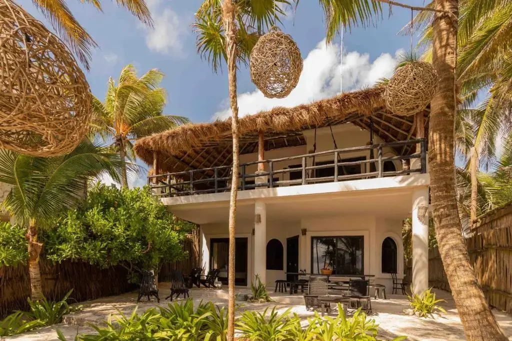 Nest Tulum
