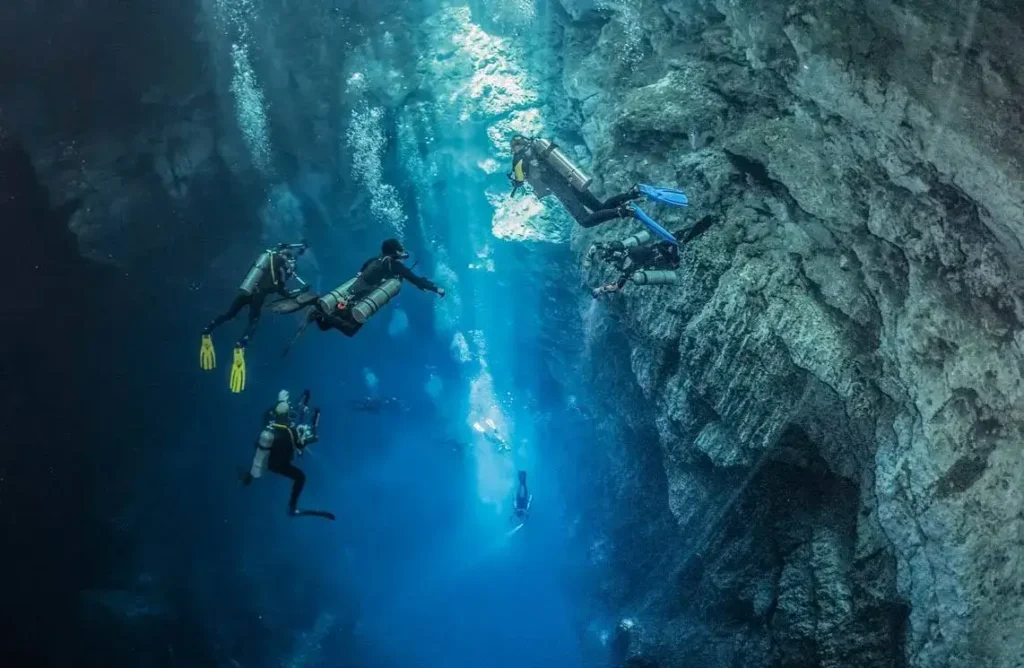 cenote el pit