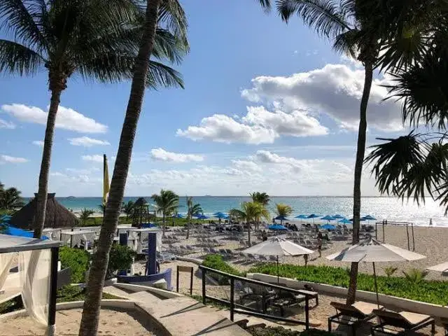 Paseo Xaman-Ha