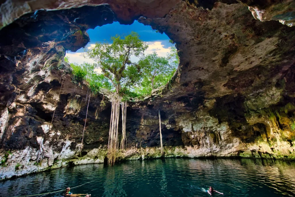 Cenotes Santa Barbara